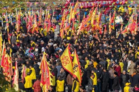 冬至祭祖叙宗情  血缘传递记祖恩