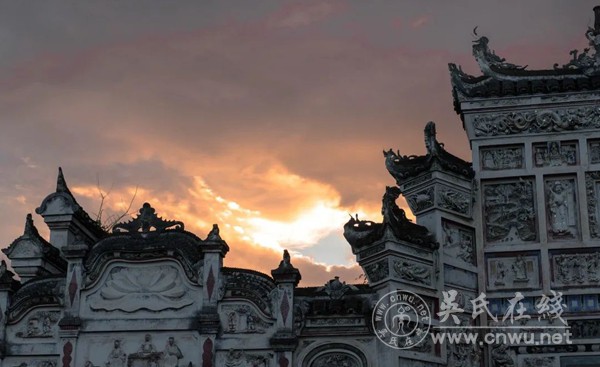 【古祠新韵·人文天柱】系列报道（三）白市杨氏家祠：在戏台上愉悦祖灵