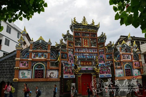 【古祠新韵·人文天柱】系列报道（二）白市新舟舒氏家祠：浮雕彩绘展览馆