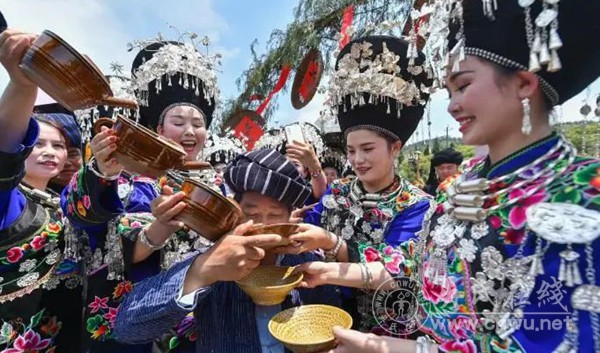 五溪苗族，一朵炫丽的奇葩