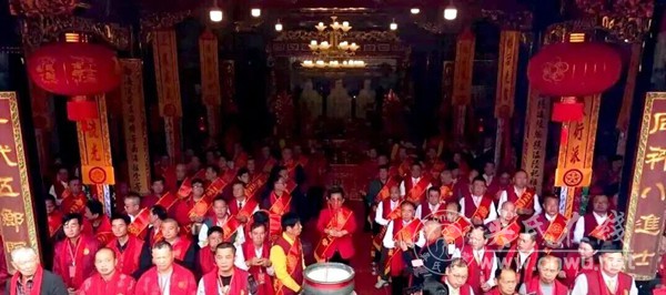 福建泉州吴氏举行乙巳年冬祭大典 传承三让美德 凝聚宗亲深情 福建泉州吴氏举行乙巳年冬祭大典 传承三让美德 凝聚宗亲深情