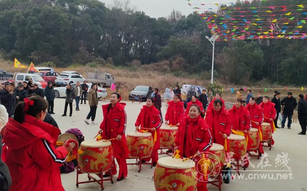 湖北阳新三溪五兄弟筹资建祠堂