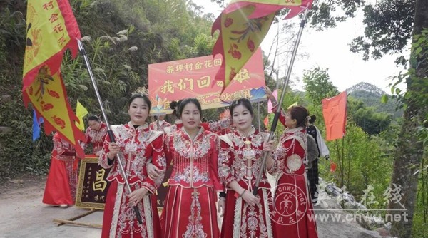 薪火相传耀家声，吴延彩支系香火堂入宅升座庆典盛事如虹